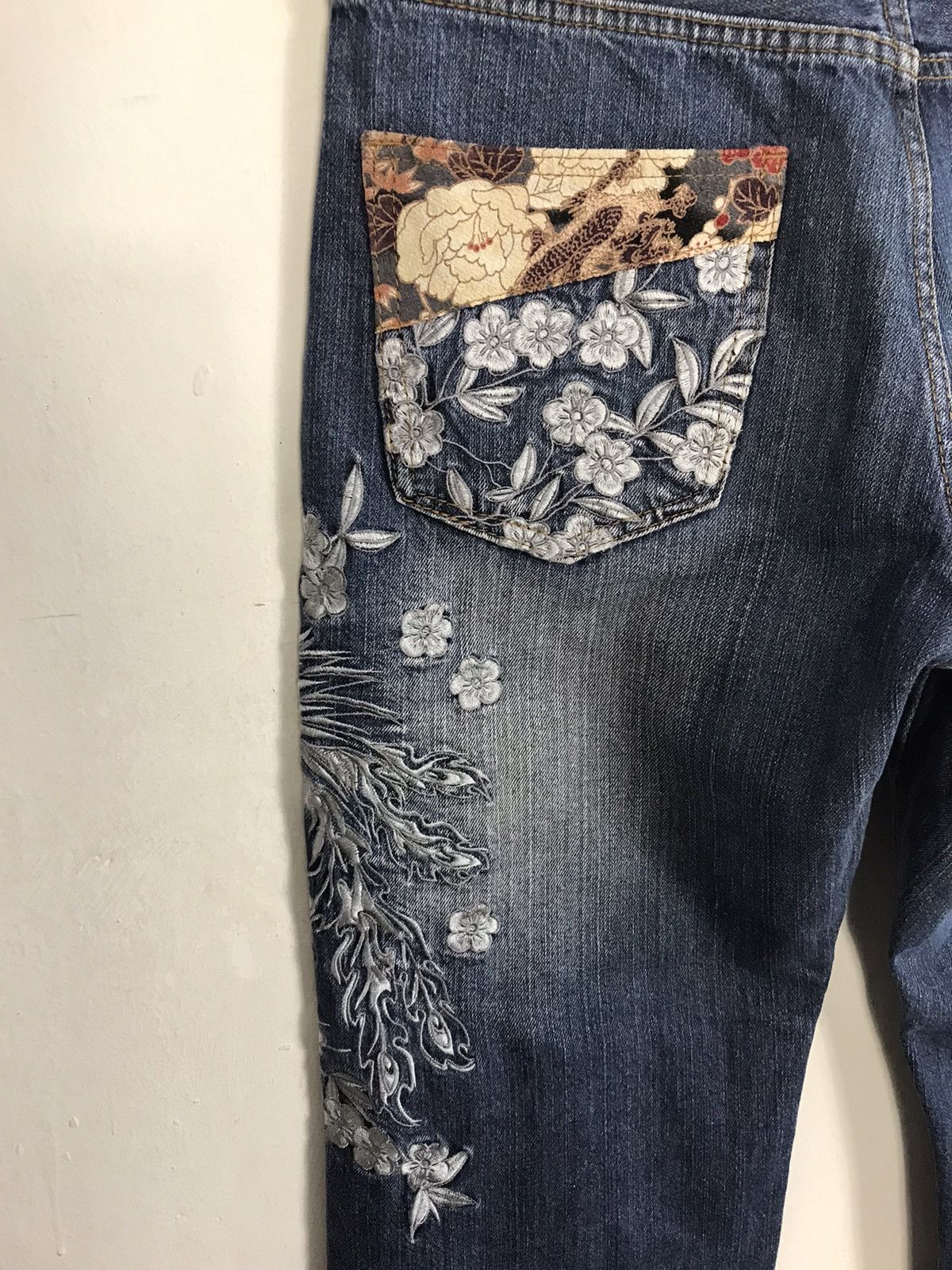 Japanese Brand Vintage Japanese Brand Embroidery Phoenix Design Size US 32 / EU 48 - 11 Thumbnail