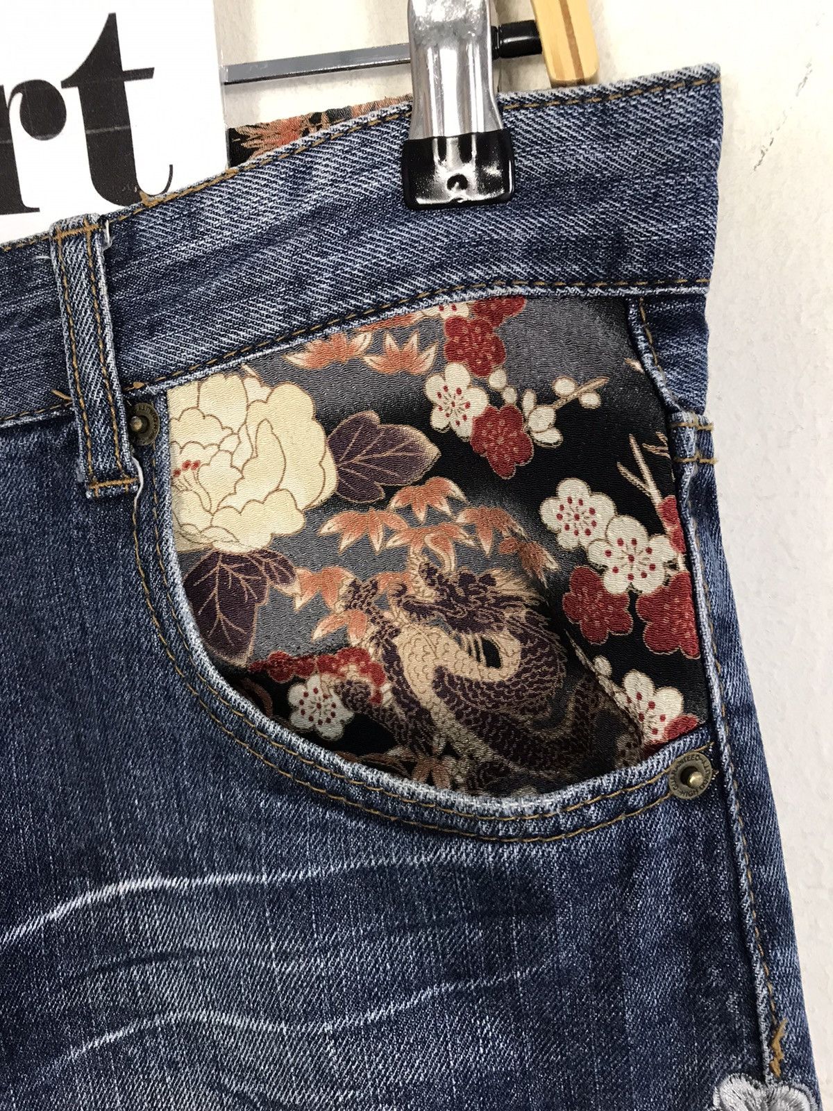 Japanese Brand Vintage Japanese Brand Embroidery Phoenix Design Size US 32 / EU 48 - 6 Thumbnail