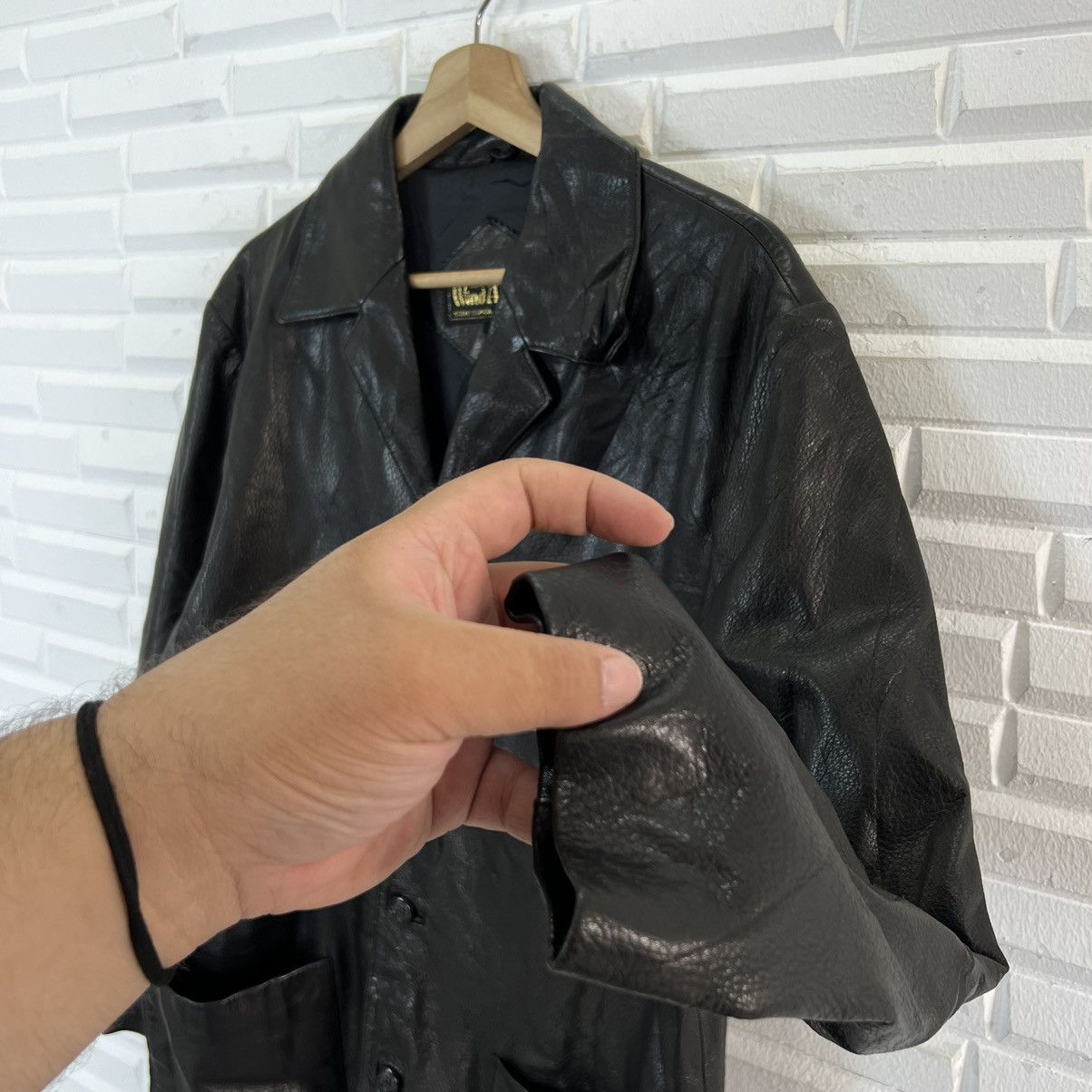 Japanese Brand VINTAGE WINDARMOR SOFT LEATHER JACKET PARACHUTE BIKER DESIGN Size US M / EU 48-50 / 2 - 5 Thumbnail