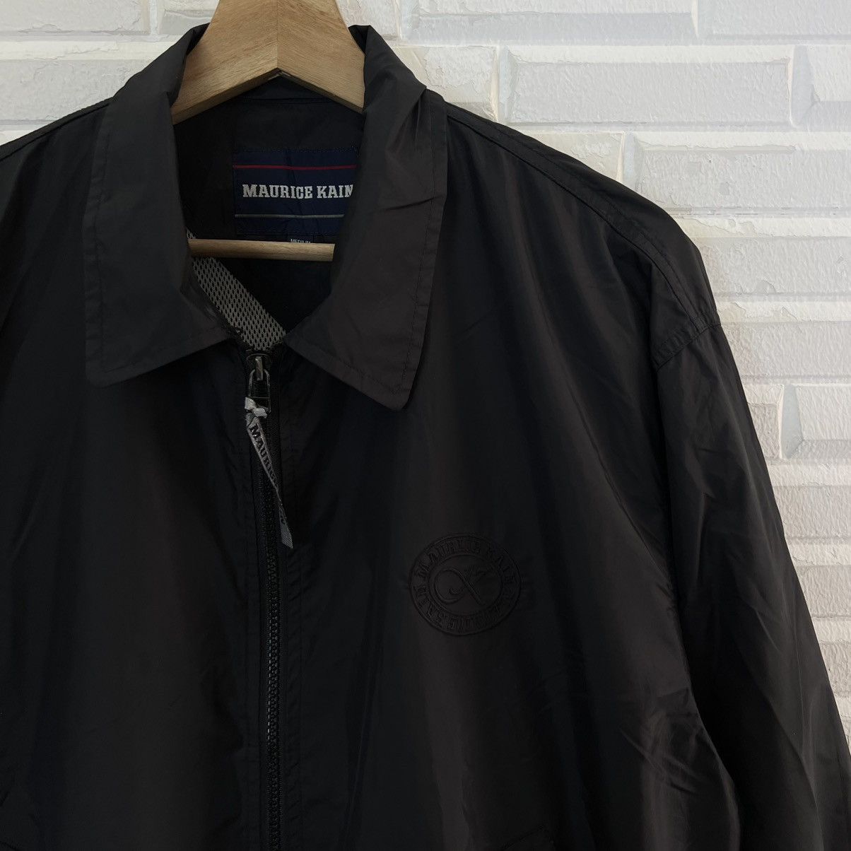 Japanese Brand VINTAGE ULTIMATE BLACK RAIN JACKET MAURIGE KAIN Size US M / EU 48-50 / 2 - 3 Thumbnail