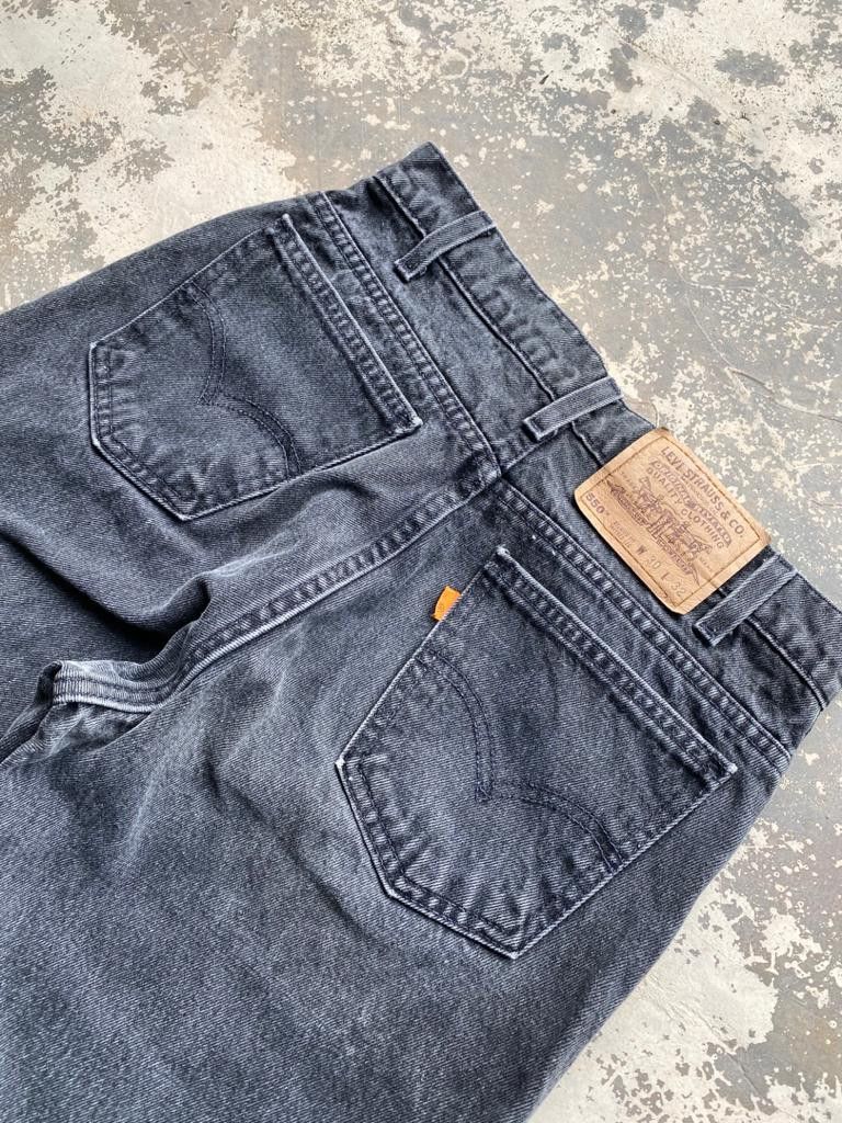Levi's Vintage Clothing SICKS💥90s Vintage Levis Blank Orange Tab Jeans Release Hem Size US 29 - 14 Thumbnail