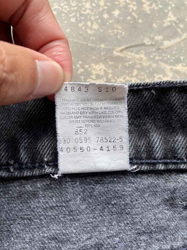 Levi's Vintage Clothing SICKS💥90s Vintage Levis Blank Orange Tab Jeans Release Hem Size US 29 - 12 Thumbnail