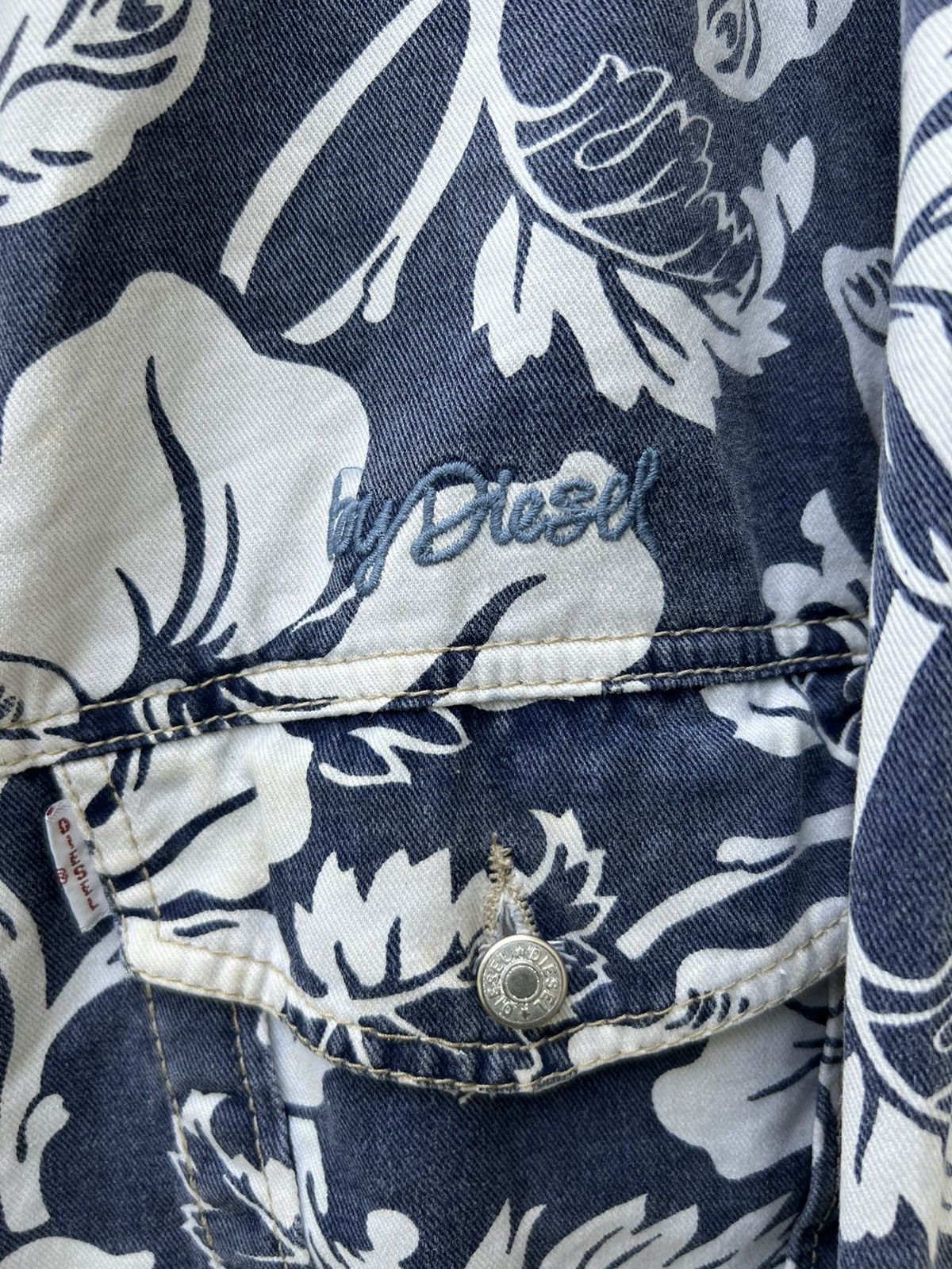 Diesel Vintage 90s Diesel Stars Series Oversize Trucker Jacket Size US M / EU 48-50 / 2 - 8 Thumbnail