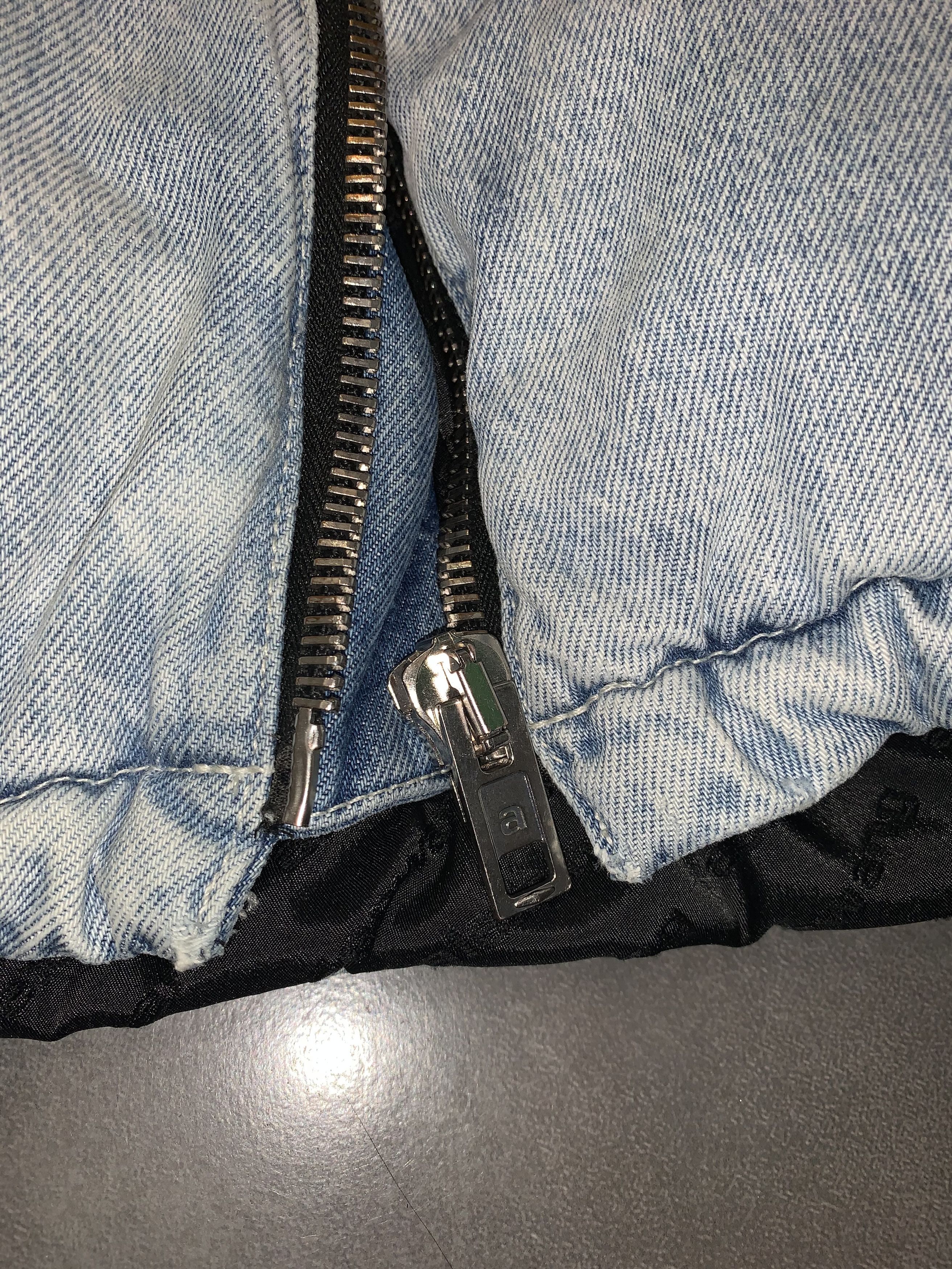 Alexander Wang UNISEX! Alexander Wang Small Logo Distressed Down Bomber Size US S / EU 44-46 / 1 - 14 Thumbnail