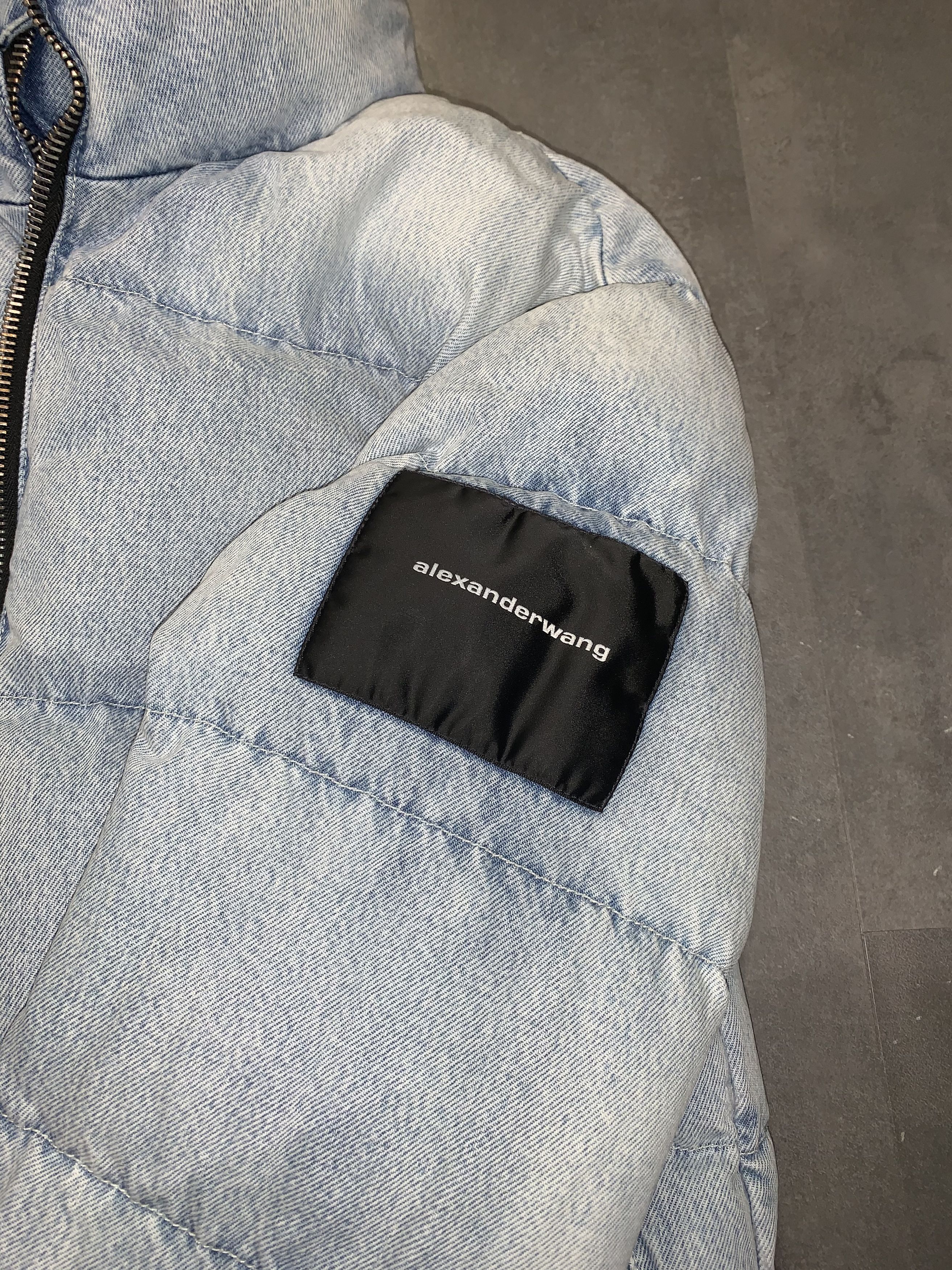 Alexander Wang UNISEX! Alexander Wang Small Logo Distressed Down Bomber Size US S / EU 44-46 / 1 - 13 Thumbnail