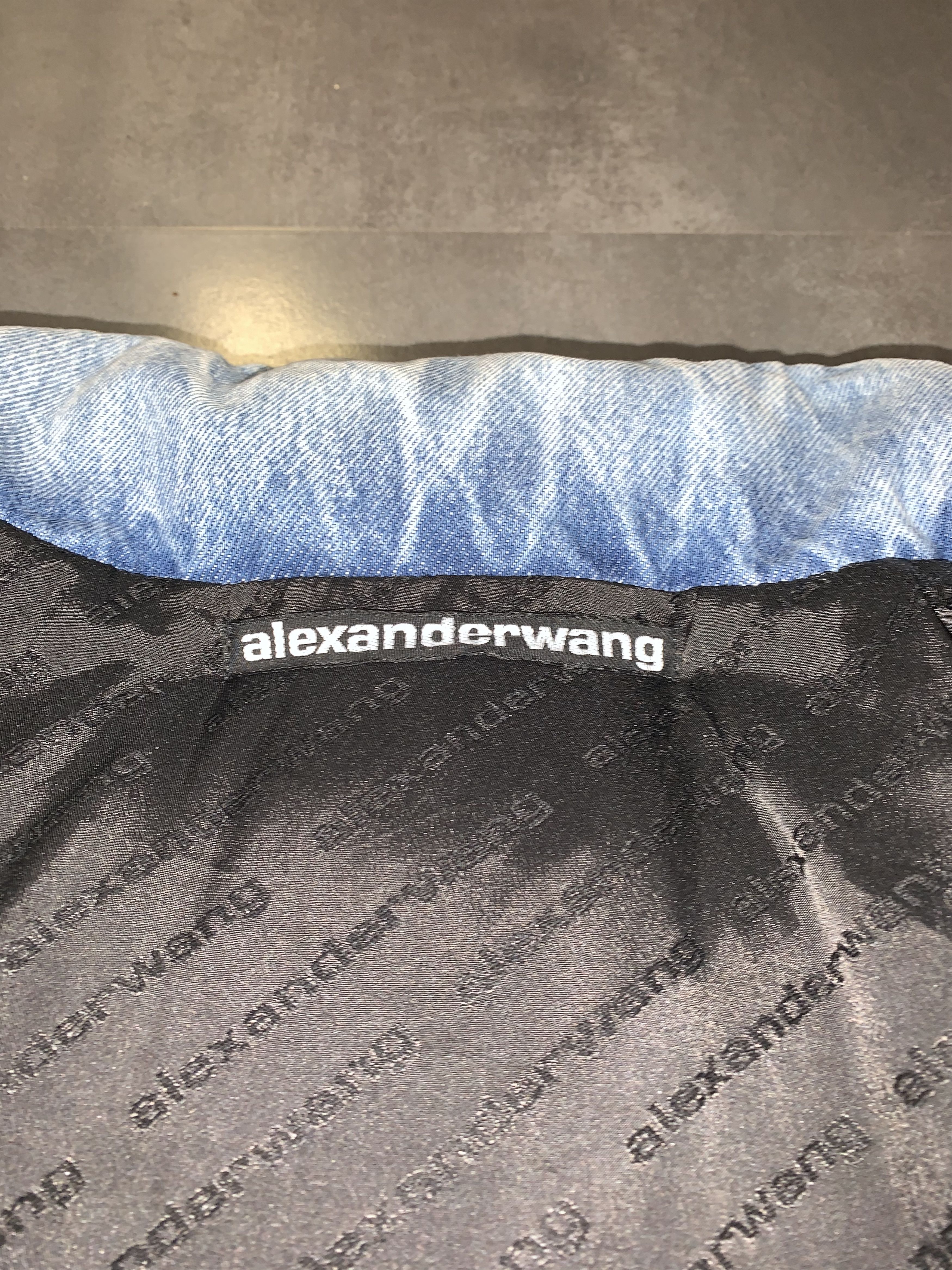 Alexander Wang UNISEX! Alexander Wang Small Logo Distressed Down Bomber Size US S / EU 44-46 / 1 - 15 Thumbnail
