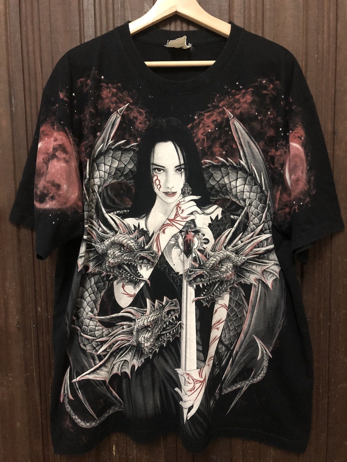 Vintage Vintage Women Warrior with Dragon Overprint Rare Tee Shirt Size ONE SIZE - 1 Thumbnail