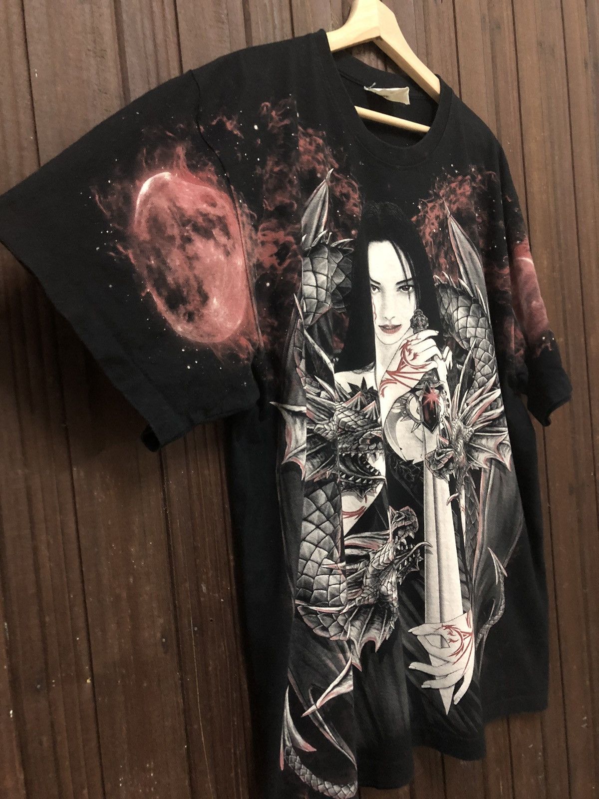 Vintage Vintage Women Warrior with Dragon Overprint Rare Tee Shirt Size ONE SIZE - 4 Thumbnail
