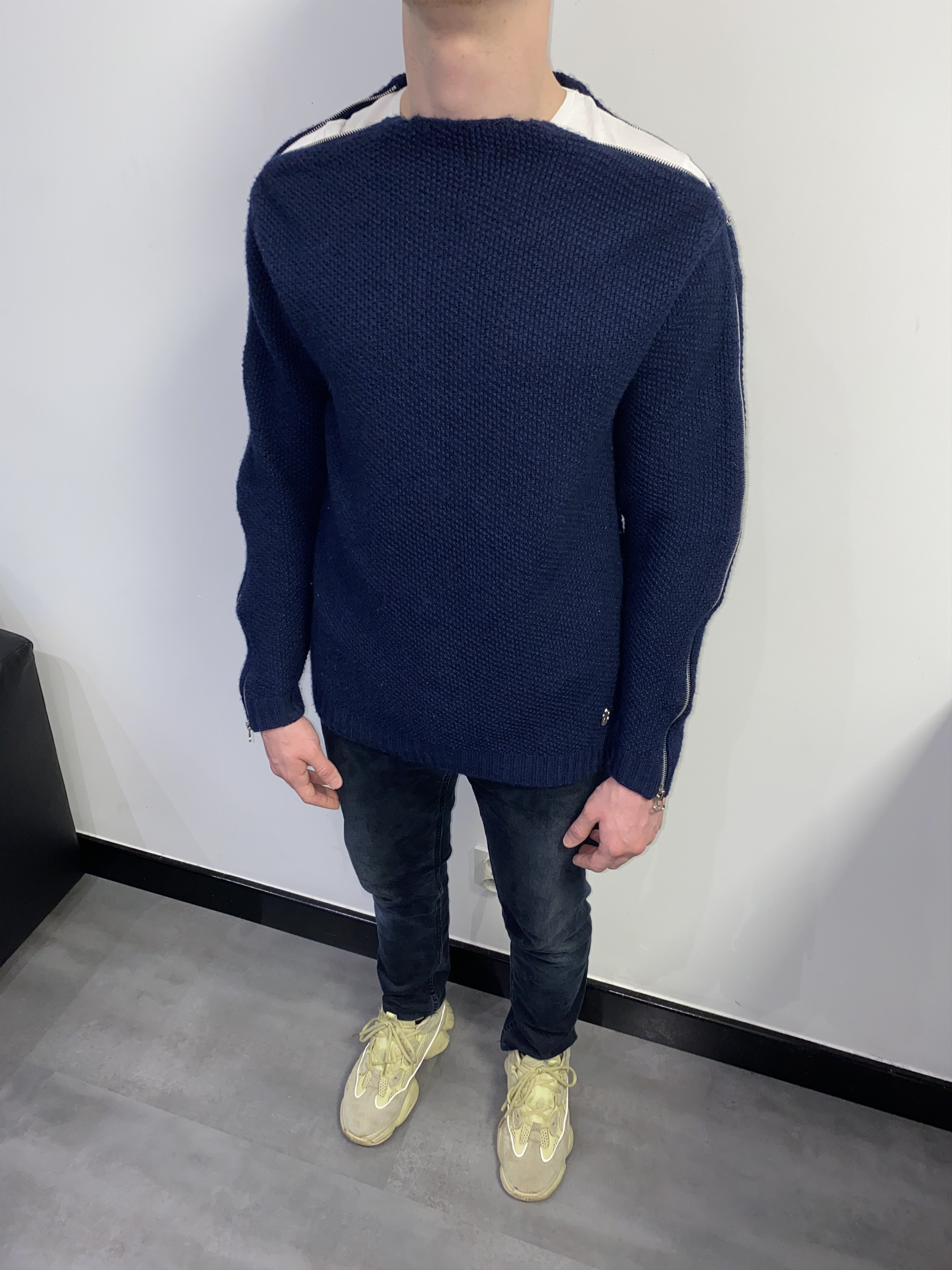 Balmain Pierre Balmain Small Logo Zipped Handknit Wool Sweater Size US M / EU 48-50 / 2 - 2 Thumbnail