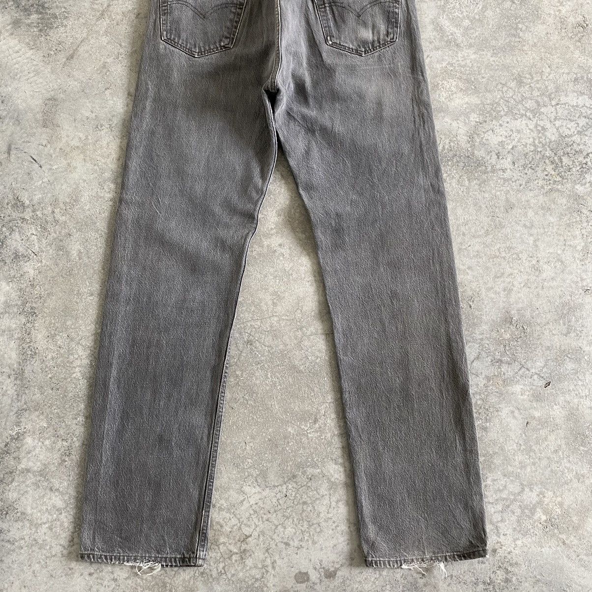 Levi's Size 35x33.5VTG Late 80’s Levi's 501 Gravel Grey Jeans Size US 35 - 13 Thumbnail