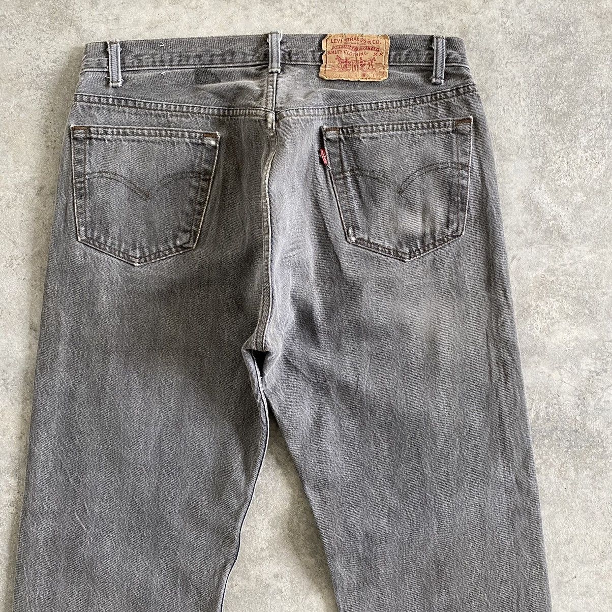Levi's Size 35x33.5VTG Late 80’s Levi's 501 Gravel Grey Jeans Size US 35 - 12 Thumbnail