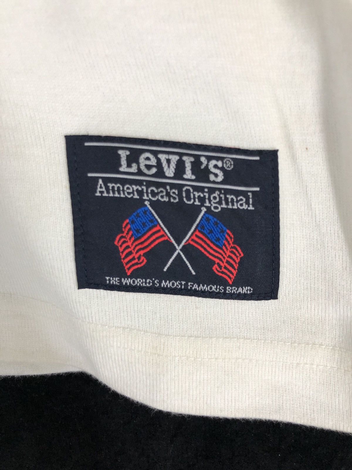 Levi's Vintage Clothing 90s Levi’s Amarican Original The World’s Most Femous Brand Size US L / EU 52-54 / 3 - 10 Thumbnail