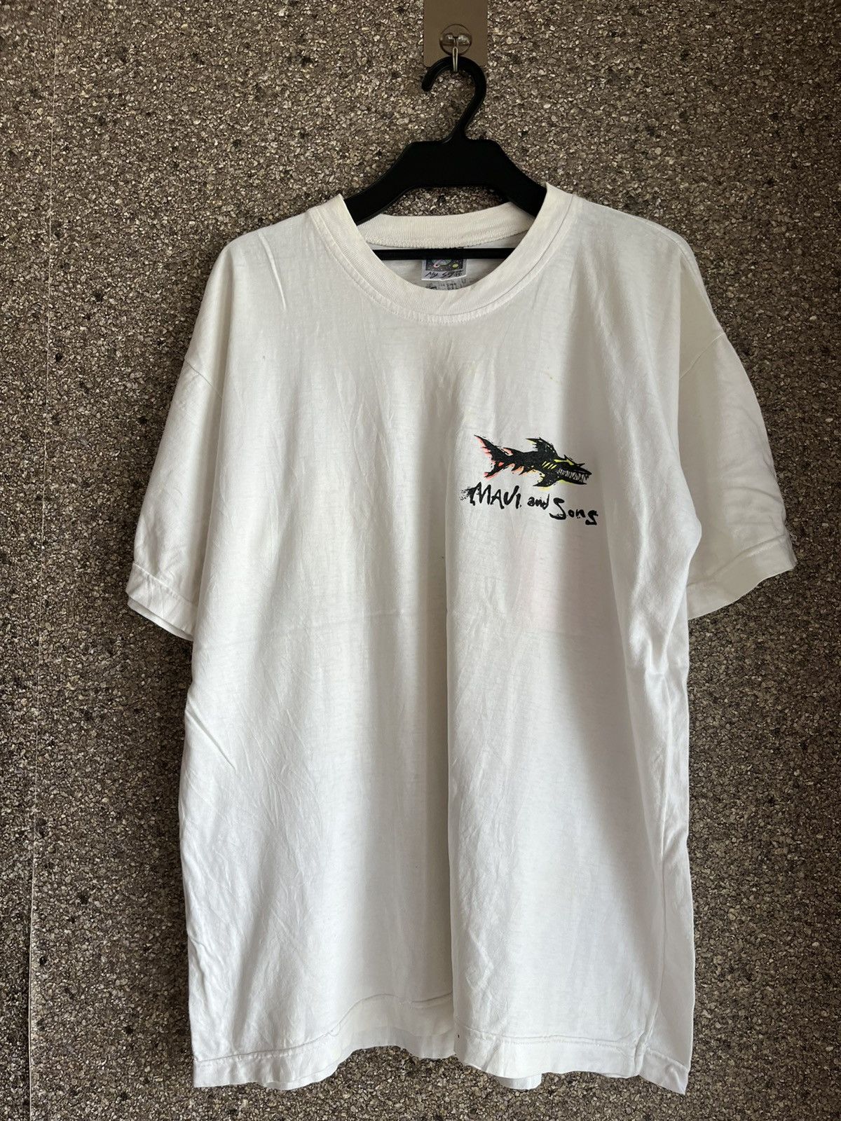 Image of Vintage Maui And Songs Ft81 in White, Men's (Size XL)