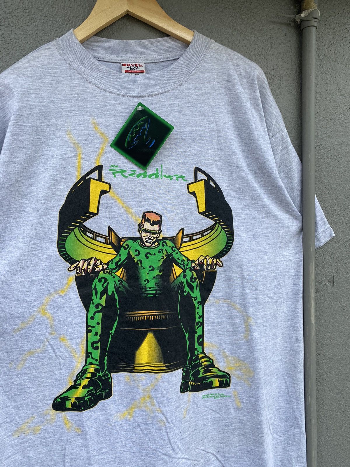 DC Comics × Vintage Vintage BATMAN THE RIDDLER JIM CARREY RARE T-shirt Size US XL / EU 56 / 4 - 2 Thumbnail