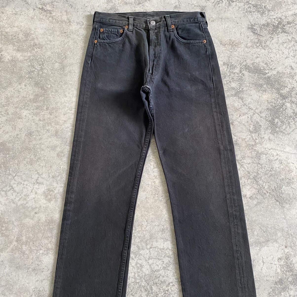 Levi's Size 30x34 Vintage Levi's 501 Faded Black Denim Jeans Size US 30 / EU 46 - 3 Thumbnail