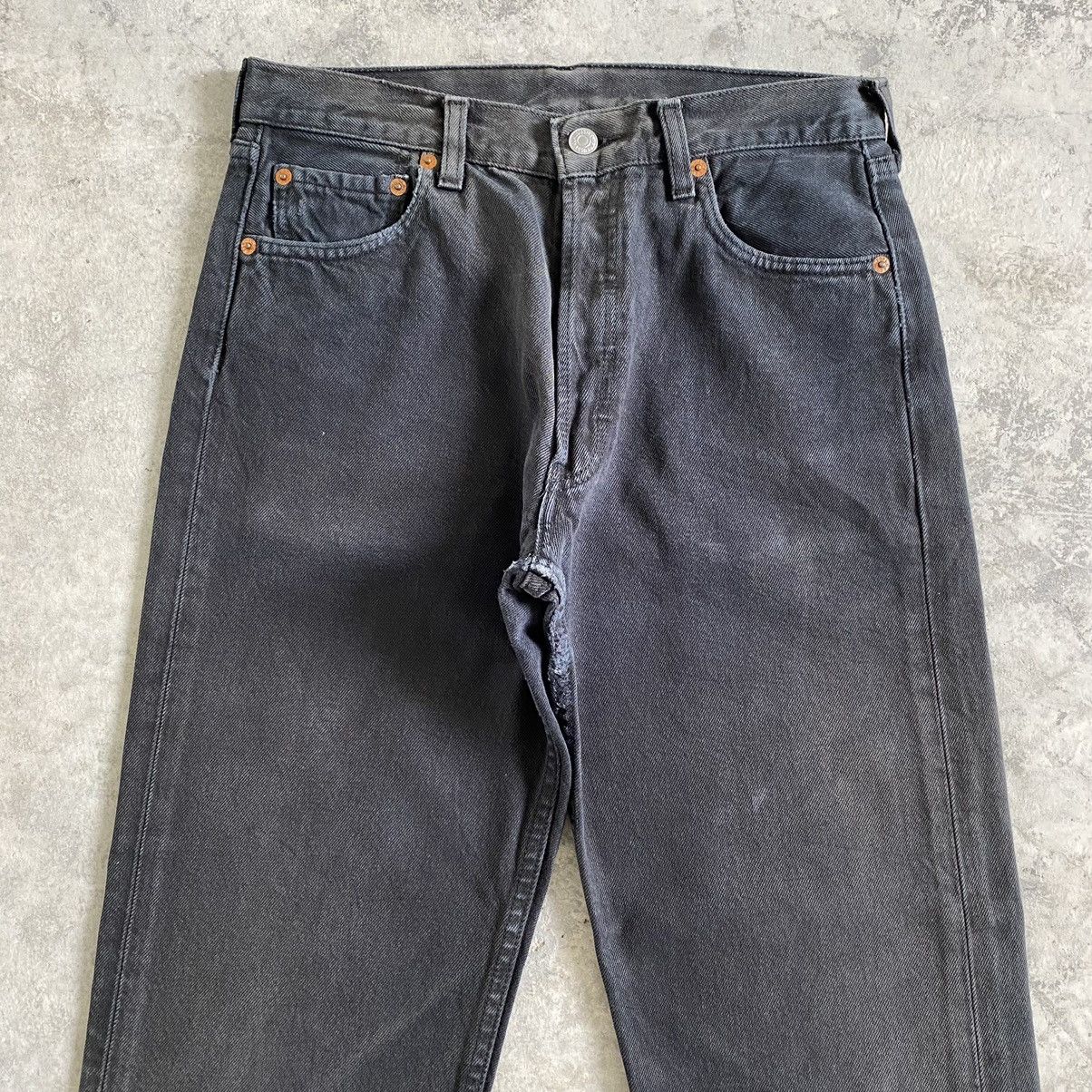 Levi's Size 30x34 Vintage Levi's 501 Faded Black Denim Jeans Size US 30 / EU 46 - 5 Thumbnail