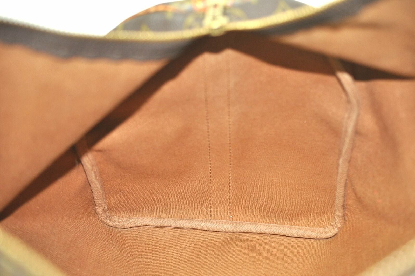 Louis Vuitton Louis Vuitton Keepall 50 Bandouliere Duffle Bag Size ONE SIZE - 10 Thumbnail