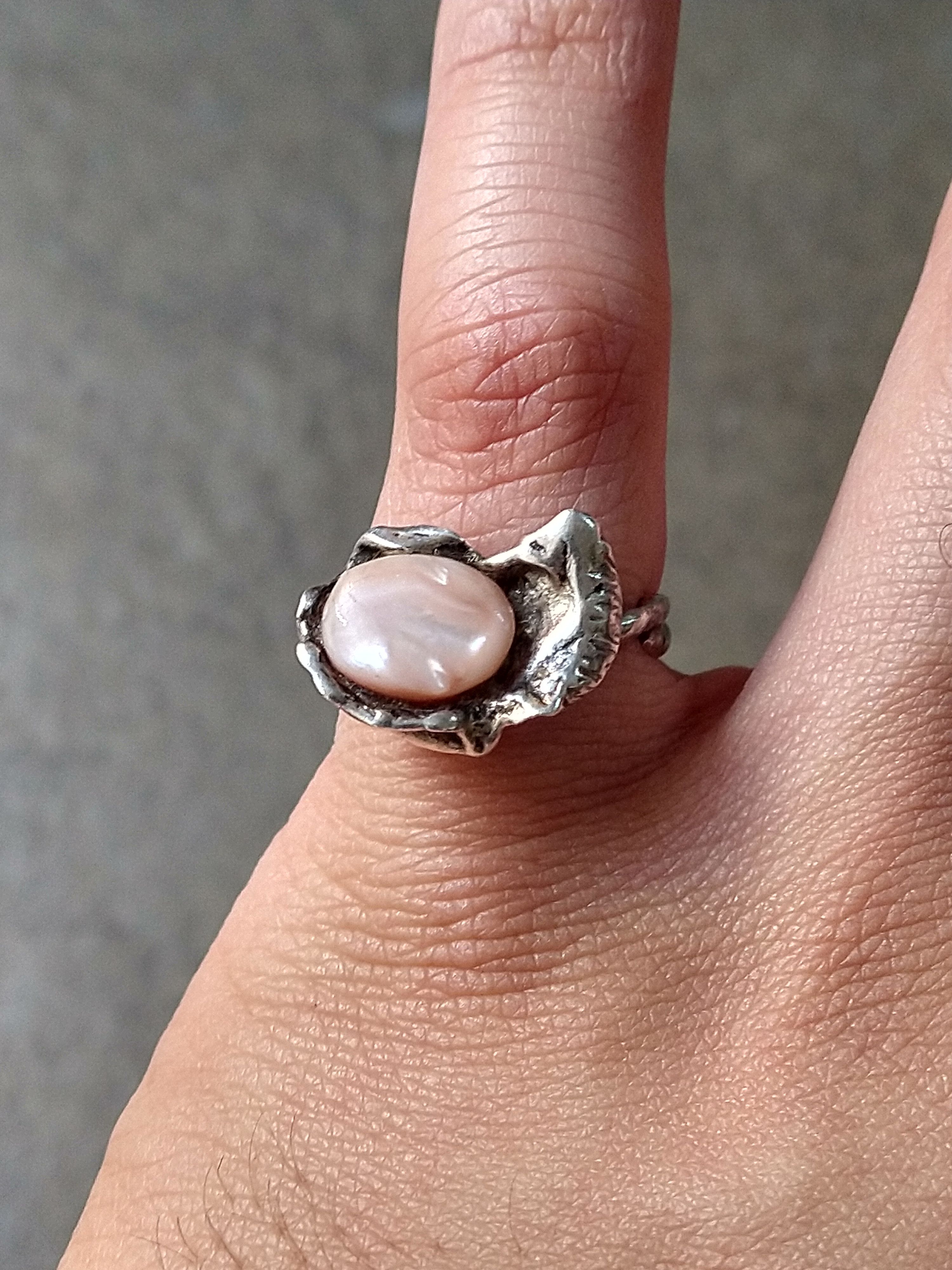 Other Vintage Sterling Silver Ring 6.75 Pink Mother Pearl Modern Size ONE SIZE - 12 Thumbnail