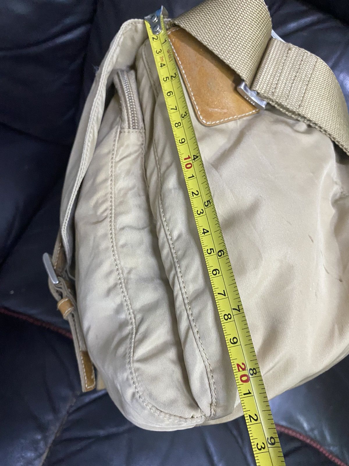 Prada Authentic Prada Tessuto Nyalon Messenger Shoulder Bag Size ONE SIZE - 14 Thumbnail