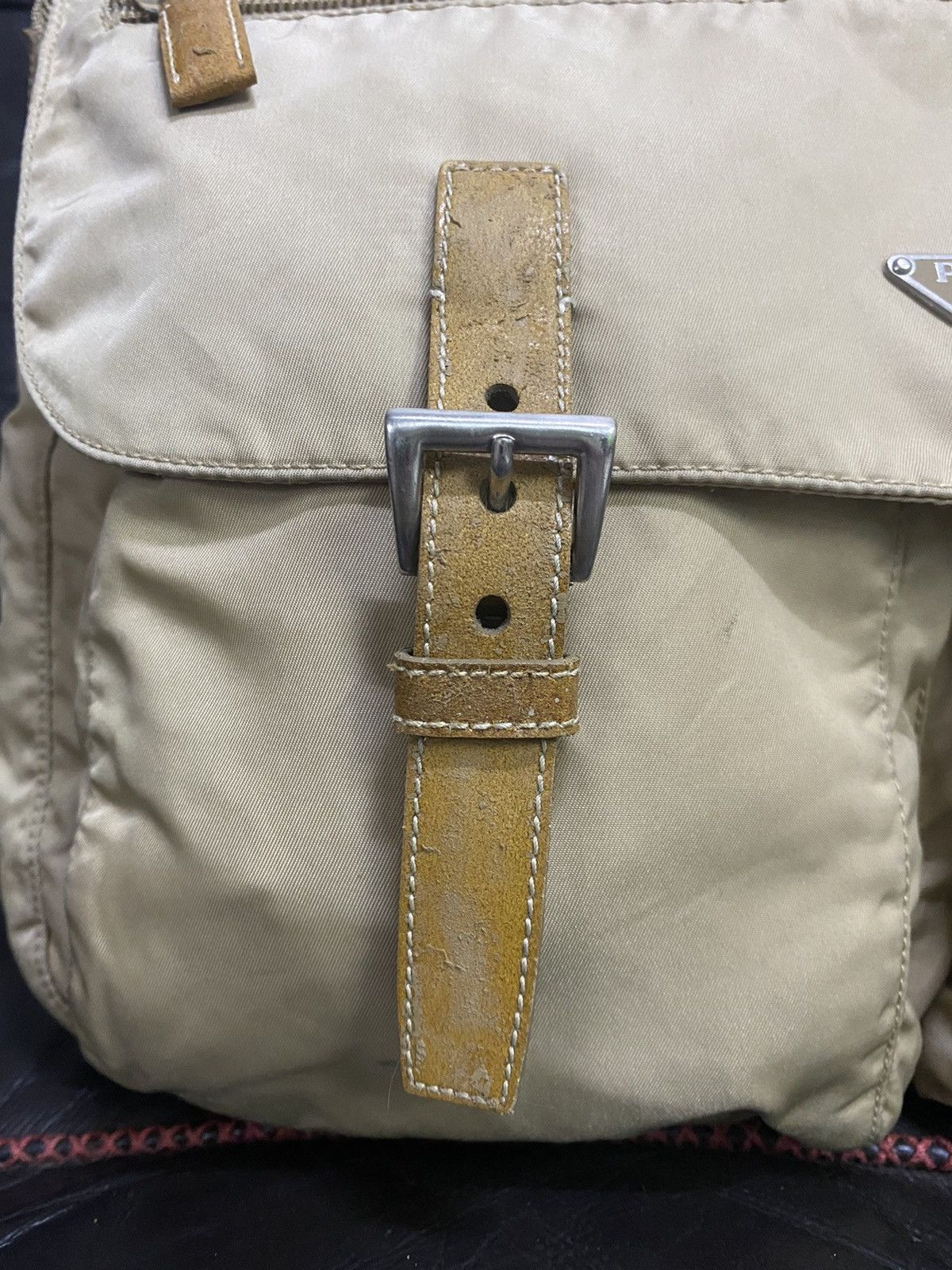 Prada Authentic Prada Tessuto Nyalon Messenger Shoulder Bag Size ONE SIZE - 4 Thumbnail
