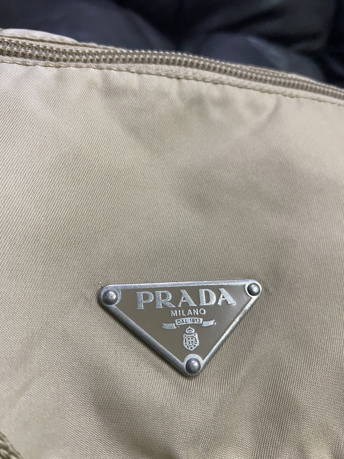 Prada Authentic Prada Tessuto Nyalon Messenger Shoulder Bag Size ONE SIZE - 7 Thumbnail