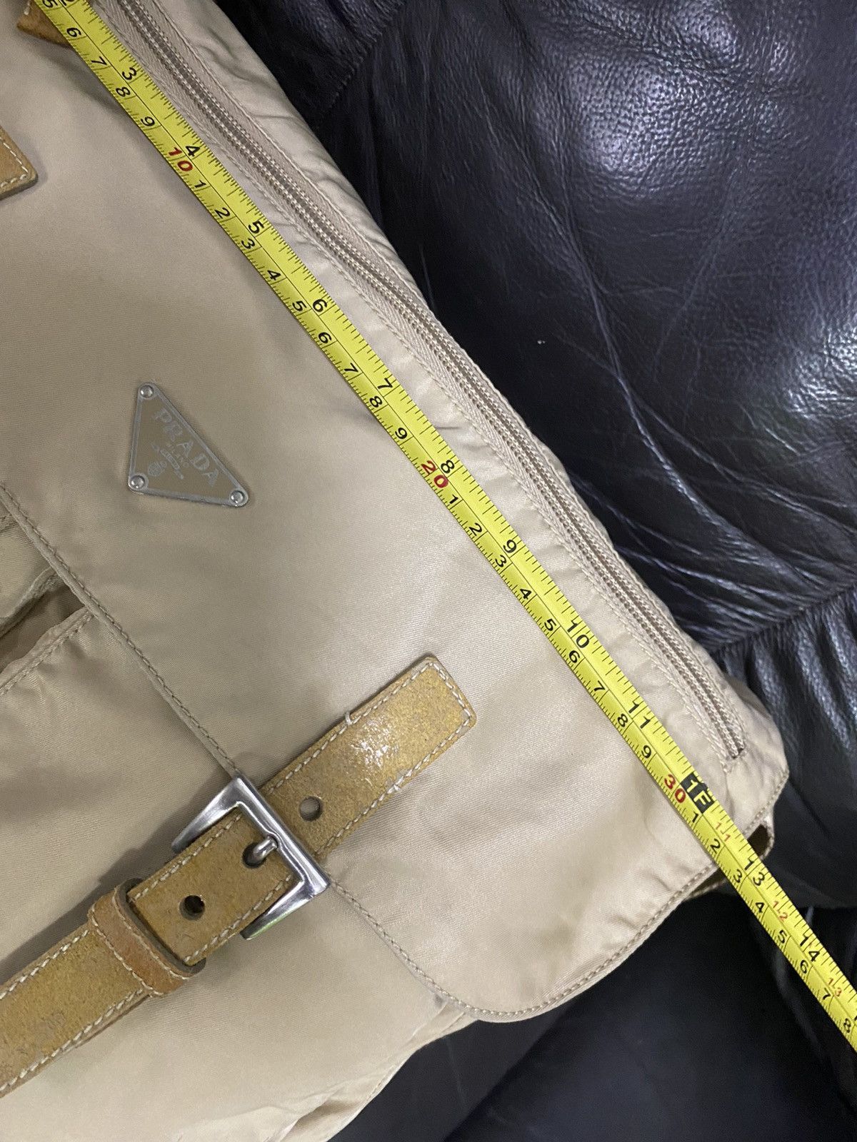 Prada Authentic Prada Tessuto Nyalon Messenger Shoulder Bag Size ONE SIZE - 13 Thumbnail