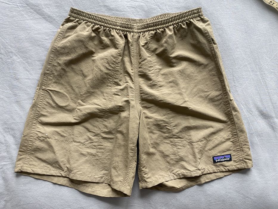 Patagonia Patagonia Men’s Baggies Long Shorts 7 inch Beige SMALL Grailed