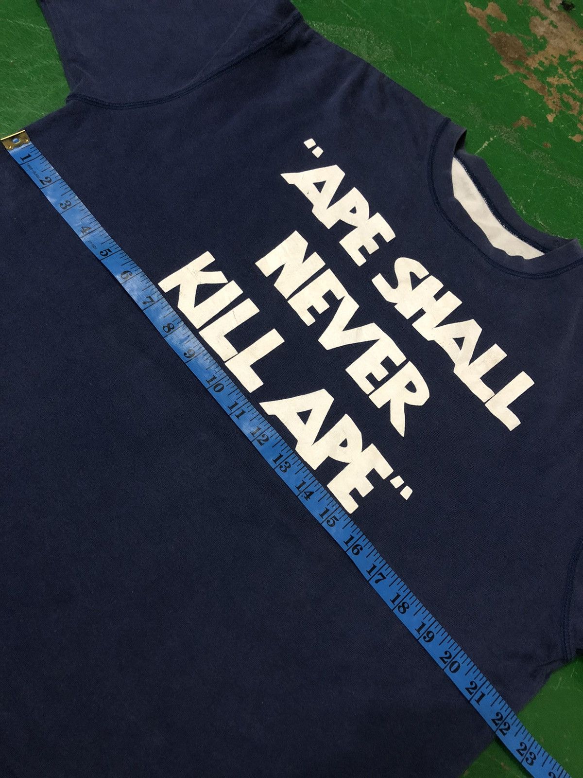 Bape × Vintage Bathing APE Spell Out Logo Reversible Tees Size US L / EU 52-54 / 3 - 2 Thumbnail