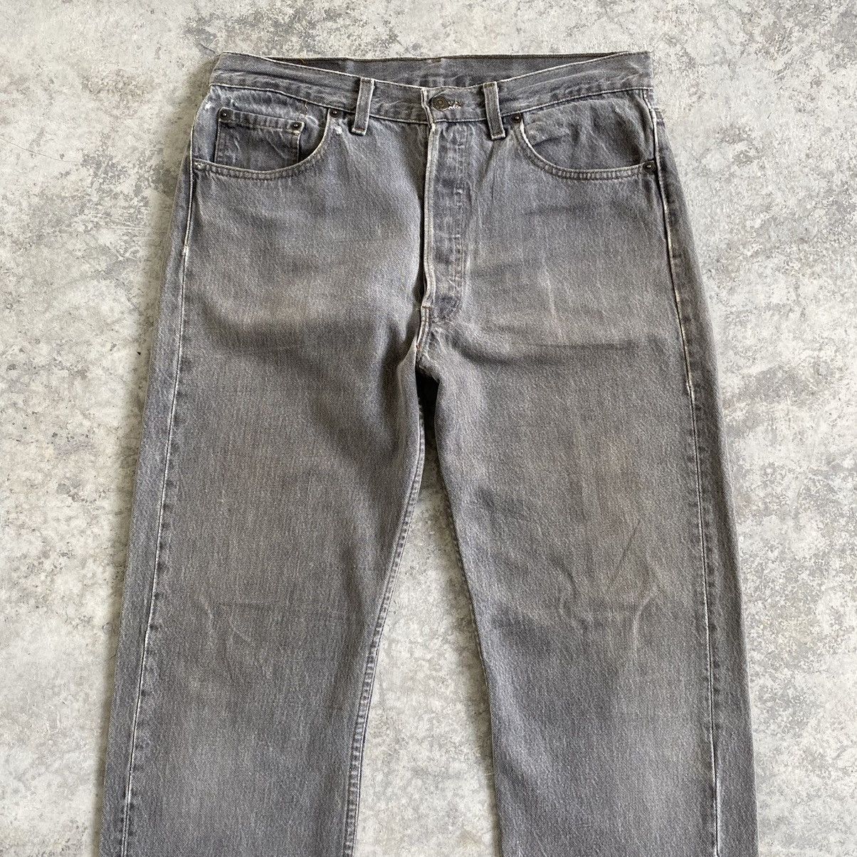 Levi's Size 33x32.5 VTG 90’s Levi's 501 Ash Gray Button Fly Jeans Size US 33 - 3 Thumbnail