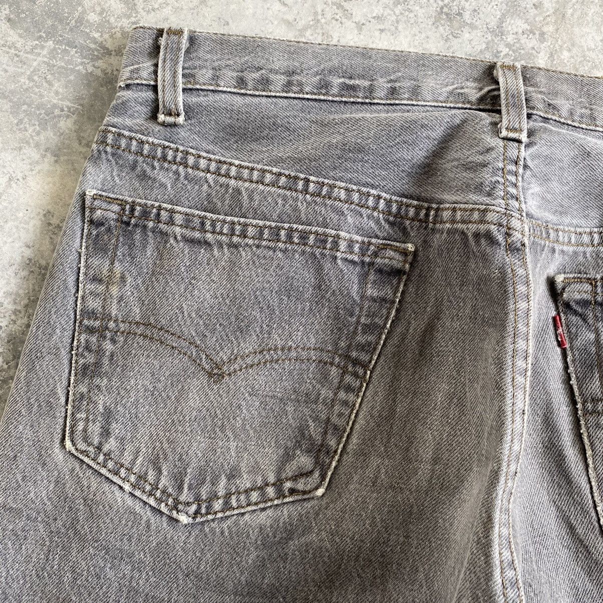 Levi's Size 33x32.5 VTG 90’s Levi's 501 Ash Gray Button Fly Jeans Size US 33 - 21 Thumbnail