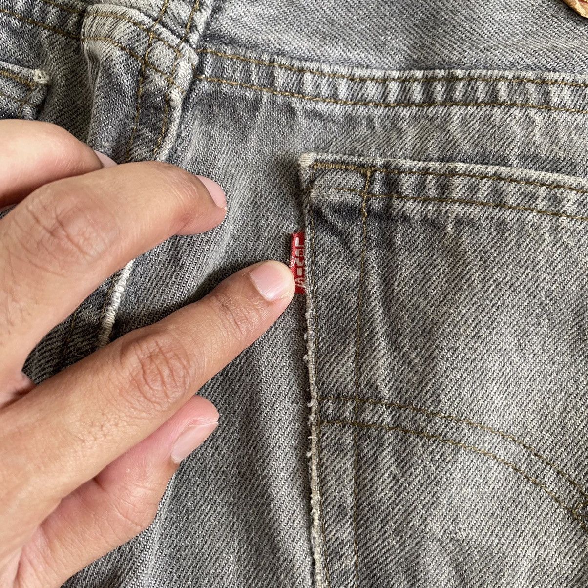 Levi's Size 33x32.5 VTG 90’s Levi's 501 Ash Gray Button Fly Jeans Size US 33 - 22 Thumbnail