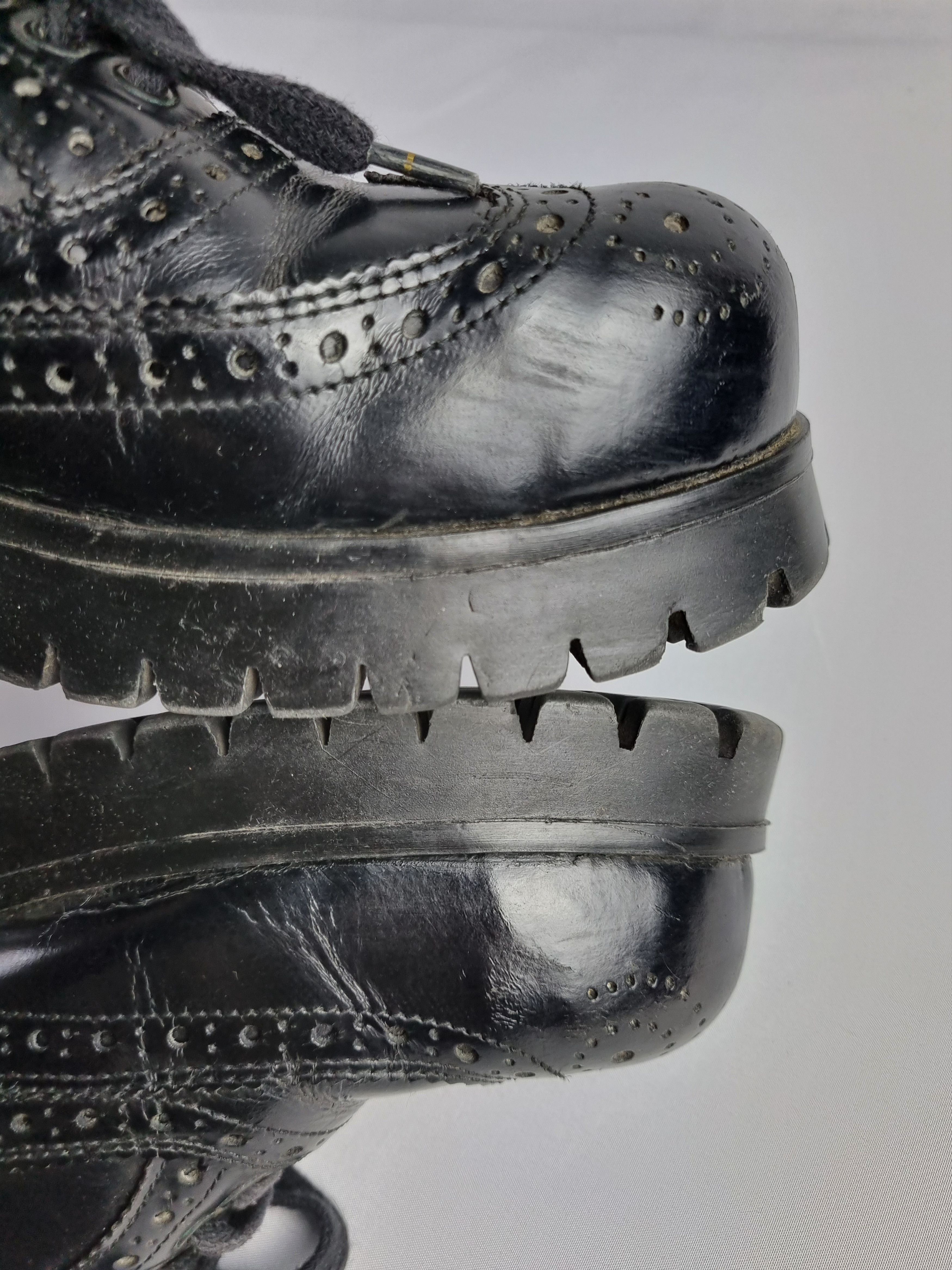 Genuine Leather × Japanese Brand Undercover Style Rare Leather Beautiful Punk Shoes Size US 9 / EU 42 - 15 Thumbnail