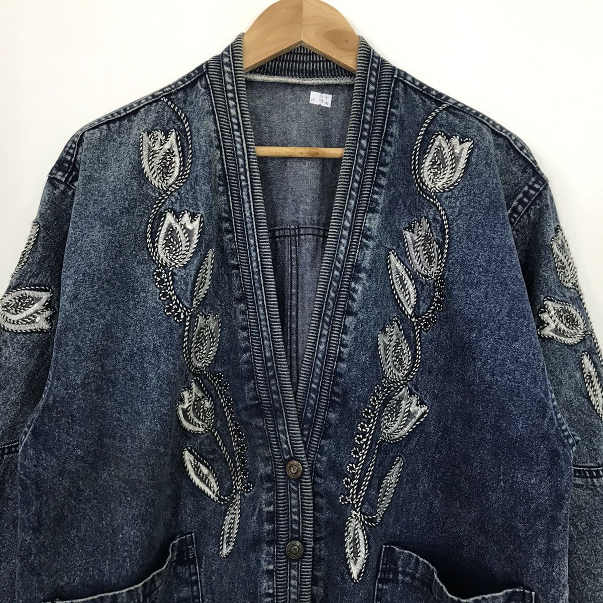 Japanese Brand Jeans Bora Flower embroidery Cardigan Inspired Kapital Size US L / EU 52-54 / 3 - 2 Thumbnail