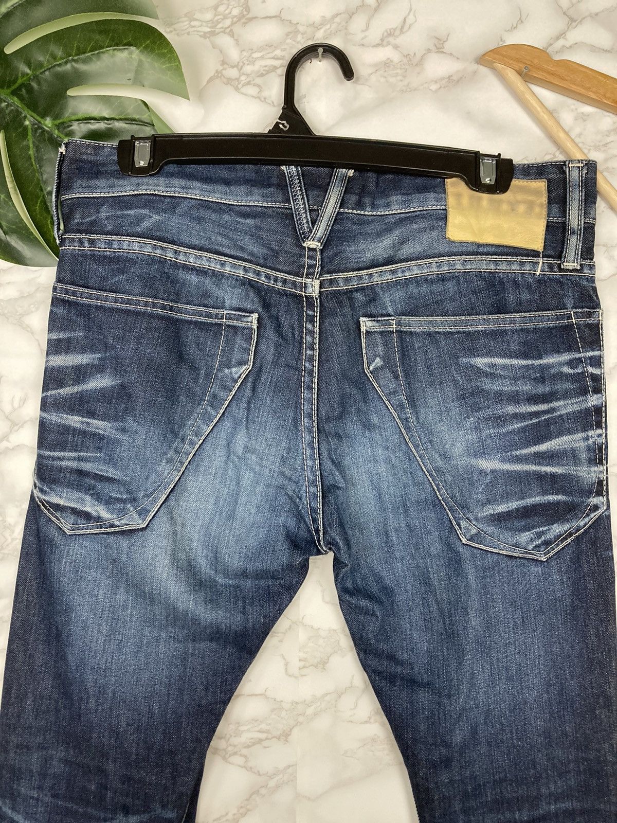 20471120 × Vanquish Vanquish Distressed Skinny Denim Jeans Size US 32 / EU 48 - 4 Thumbnail