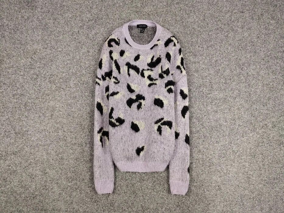 Japanese Brand Vintage 90s Japanese Sweaters Knitwear crew chak leopard Size US S / EU 44-46 / 1 - 1 Thumbnail