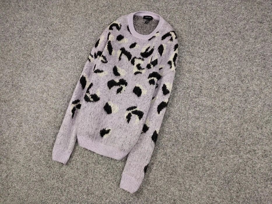 Japanese Brand Vintage 90s Japanese Sweaters Knitwear crew chak leopard Size US S / EU 44-46 / 1 - 2 Thumbnail
