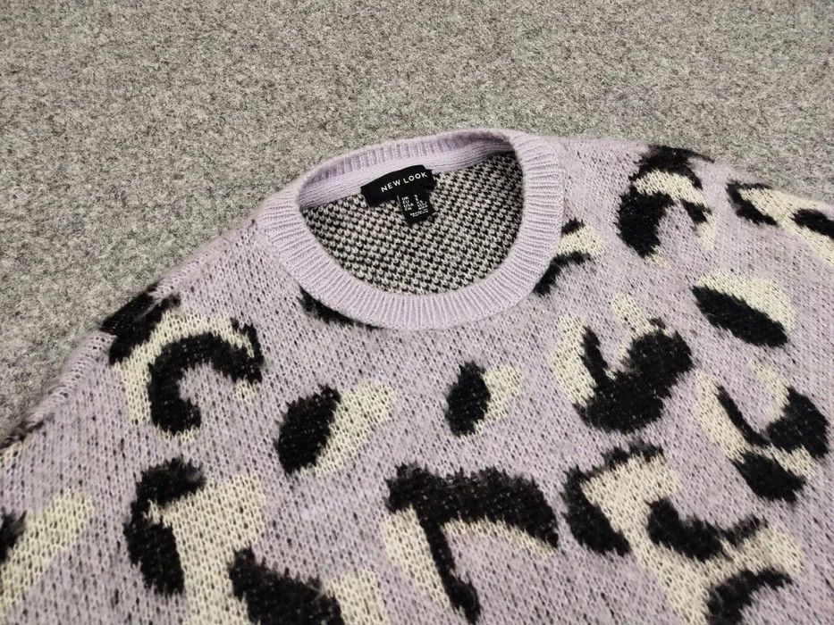 Japanese Brand Vintage 90s Japanese Sweaters Knitwear crew chak leopard Size US S / EU 44-46 / 1 - 8 Thumbnail