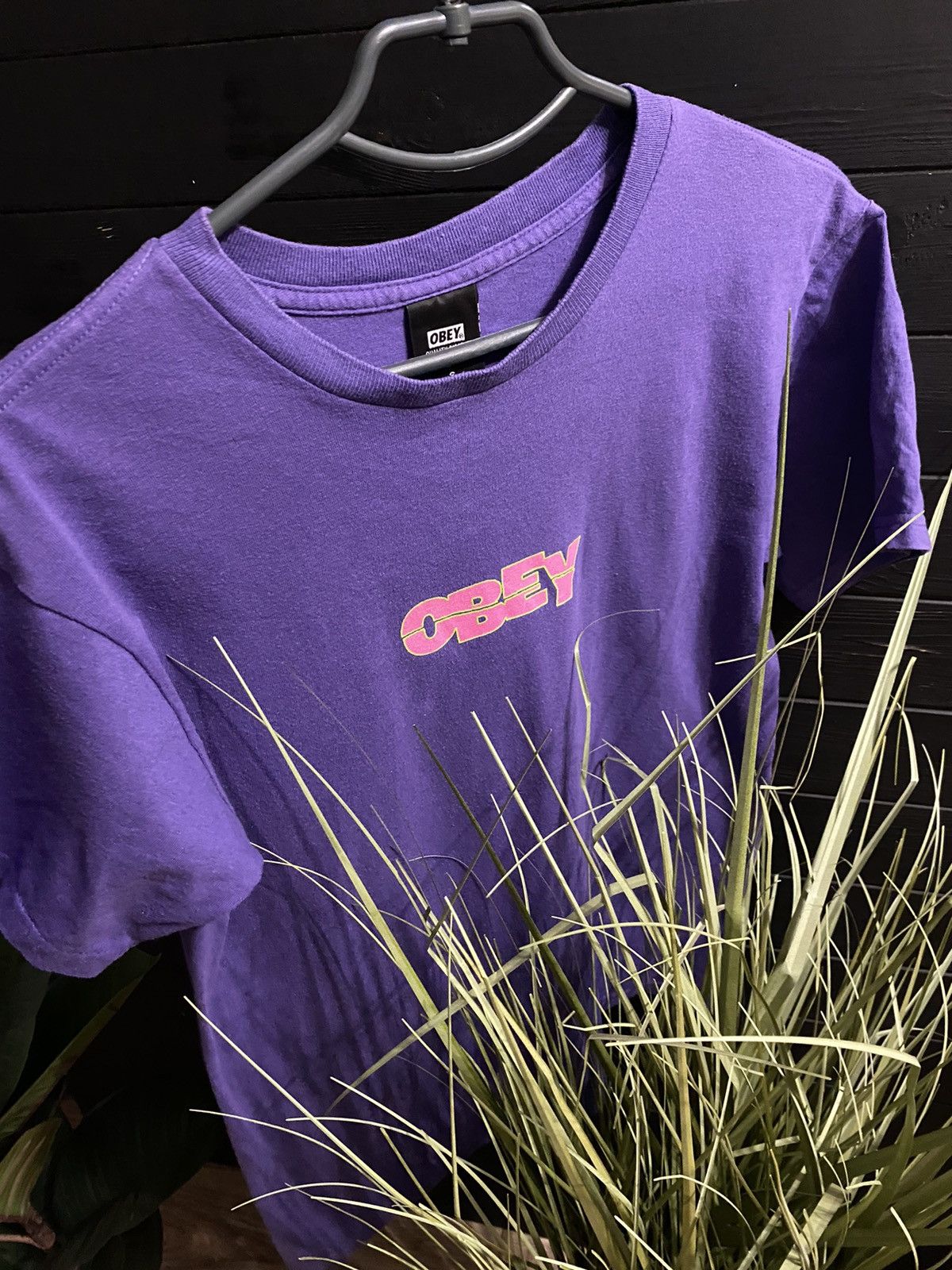 Obey Rare T-shirt Obey Centr Logo Size US S / EU 44-46 / 1 - 1 Thumbnail