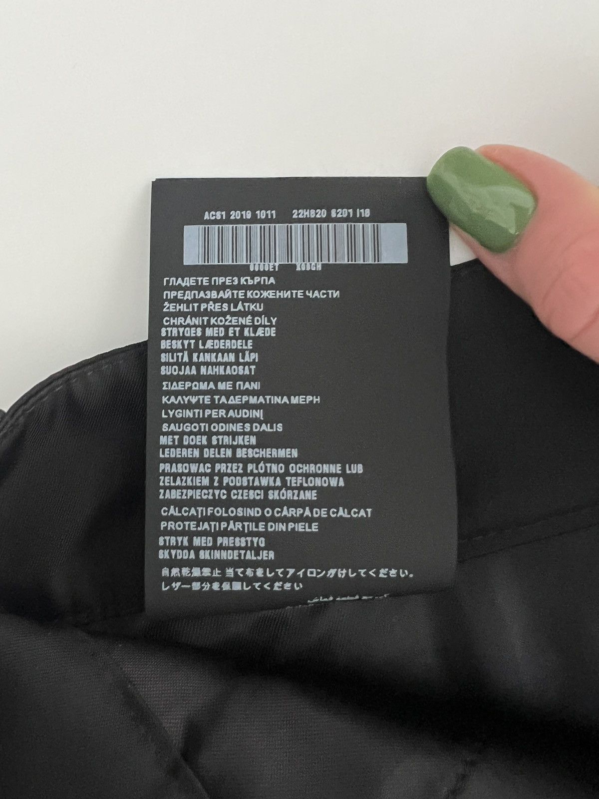 Prada Prada Cargo Shorts Size US 30 / EU 46 - 10 Thumbnail