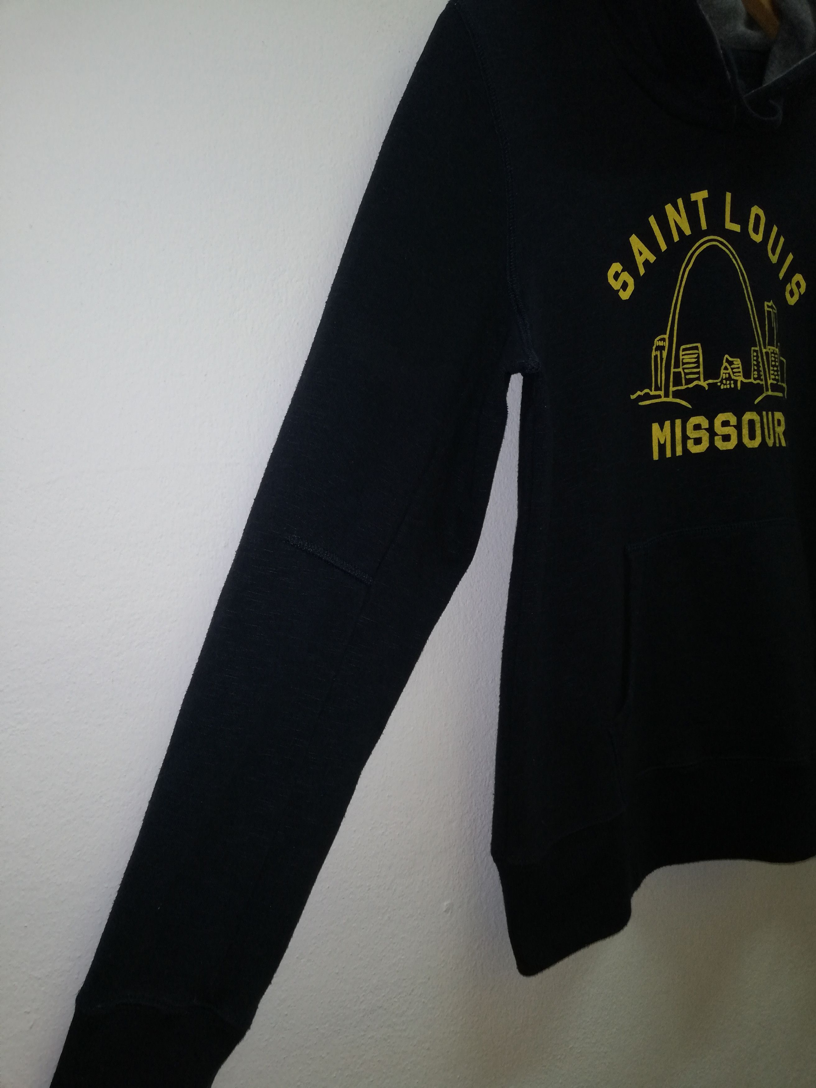 Japanese Brand VINTAGE SAINTLOUIS CITY USA HOODIE Size US M / EU 48-50 / 2 - 3 Thumbnail