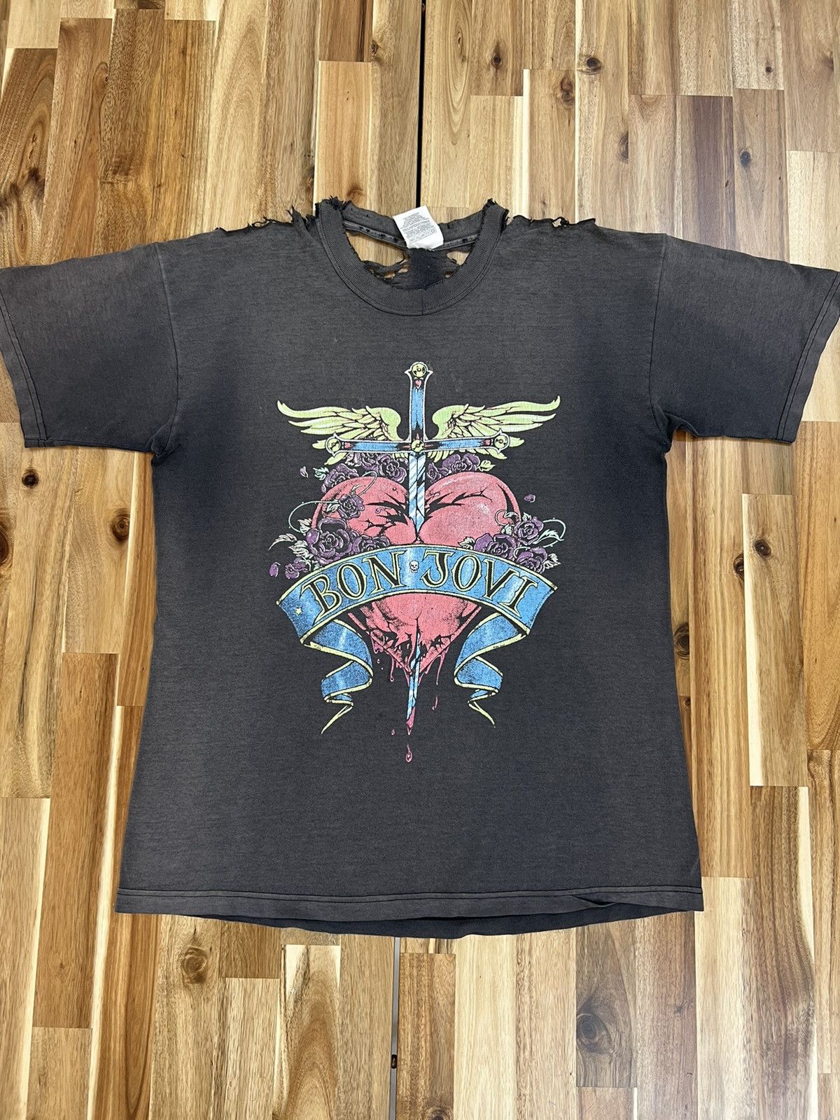 Bon Jovi Vintage Bon Jovi Destroyed Trashed Shirts Tee Size US M / EU 48-50 / 2 - 1 Thumbnail