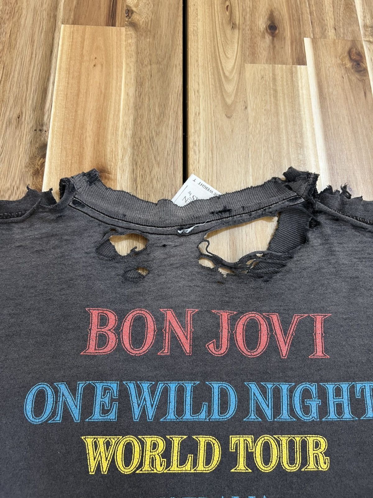 Bon Jovi Vintage Bon Jovi Destroyed Trashed Shirts Tee Size US M / EU 48-50 / 2 - 9 Thumbnail