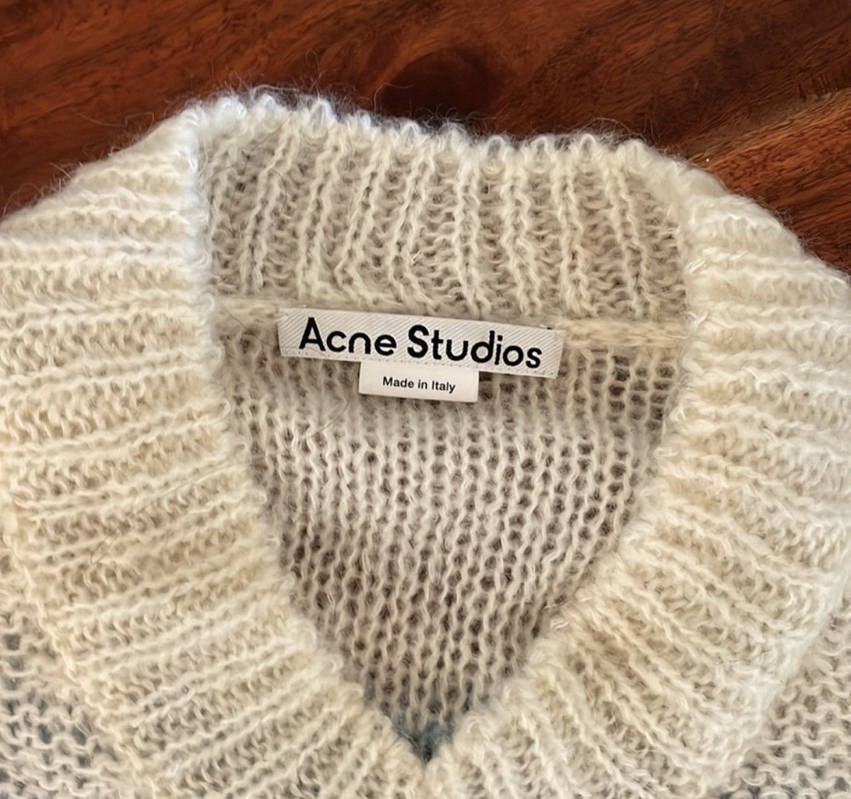 Acne Studios RARE GRAIL acne studios Italian Kurt cobain knit sweater Size US M / EU 48-50 / 2 - 3 Thumbnail