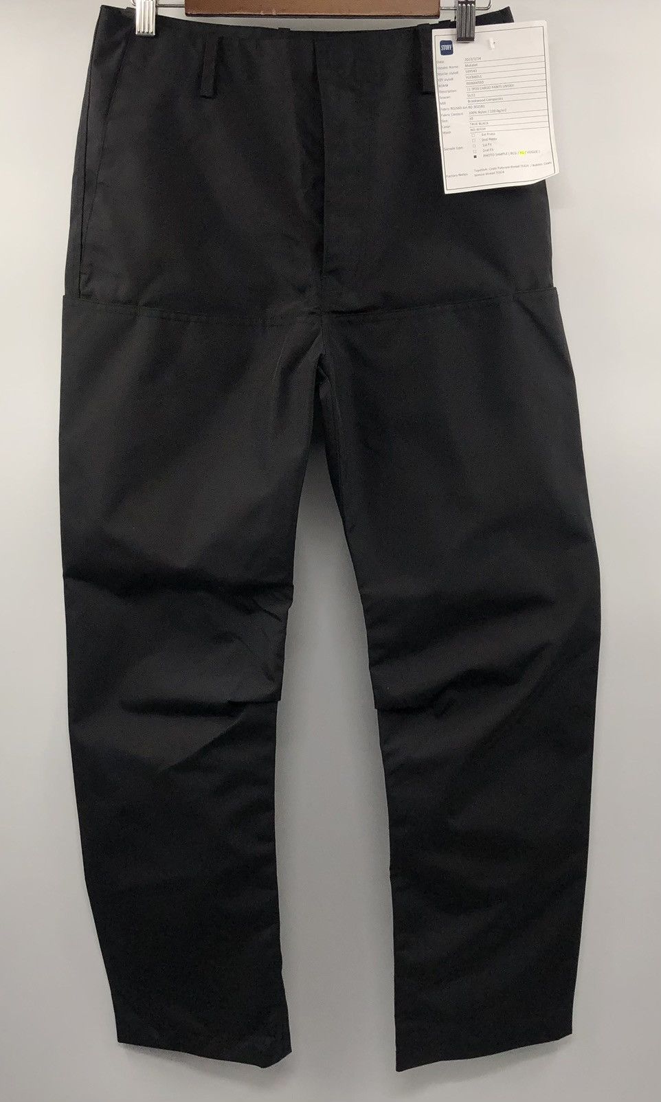 image of Gap X Yeezy Photo Sample Fw22 Cordura Black Cargo Pants 30, Men's