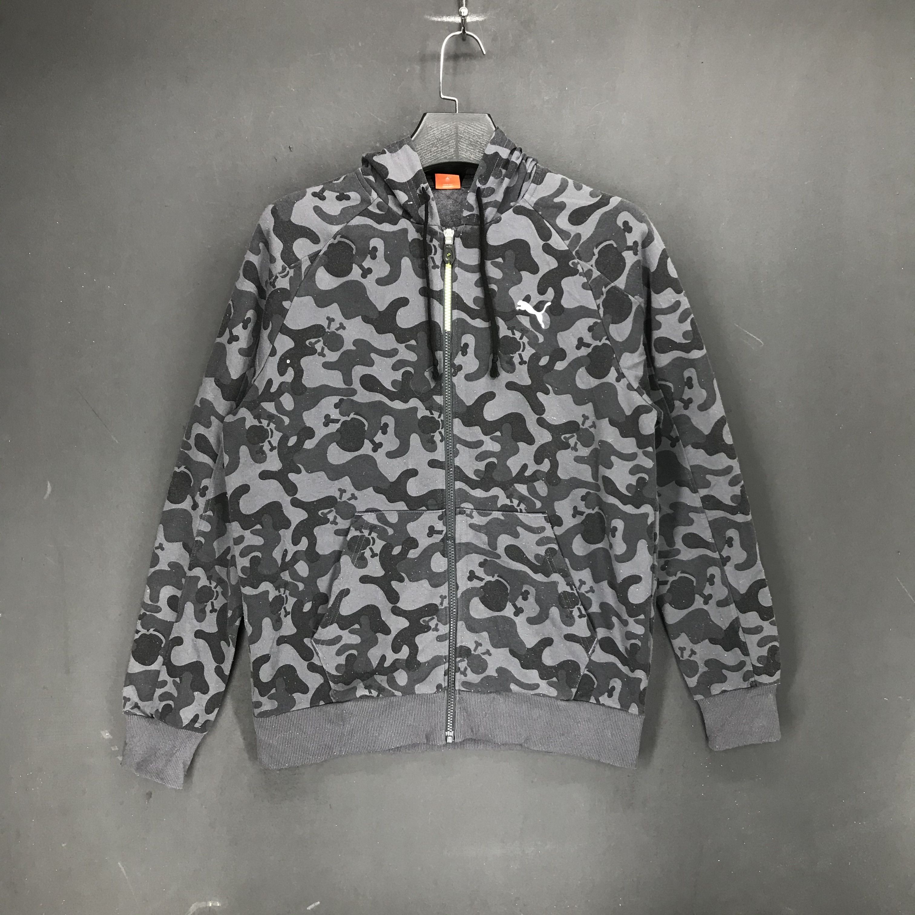 Puma Puma Camo Zipper Hoodie Sweatshirt #1865-73 Size US M / EU 48-50 / 2 - 1 Thumbnail