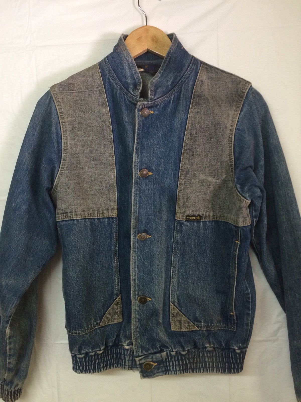 Wrangler Vintage 80s wrangler elxis seaworld denim jacket (17) Size US S / EU 44-46 / 1 - 4 Thumbnail