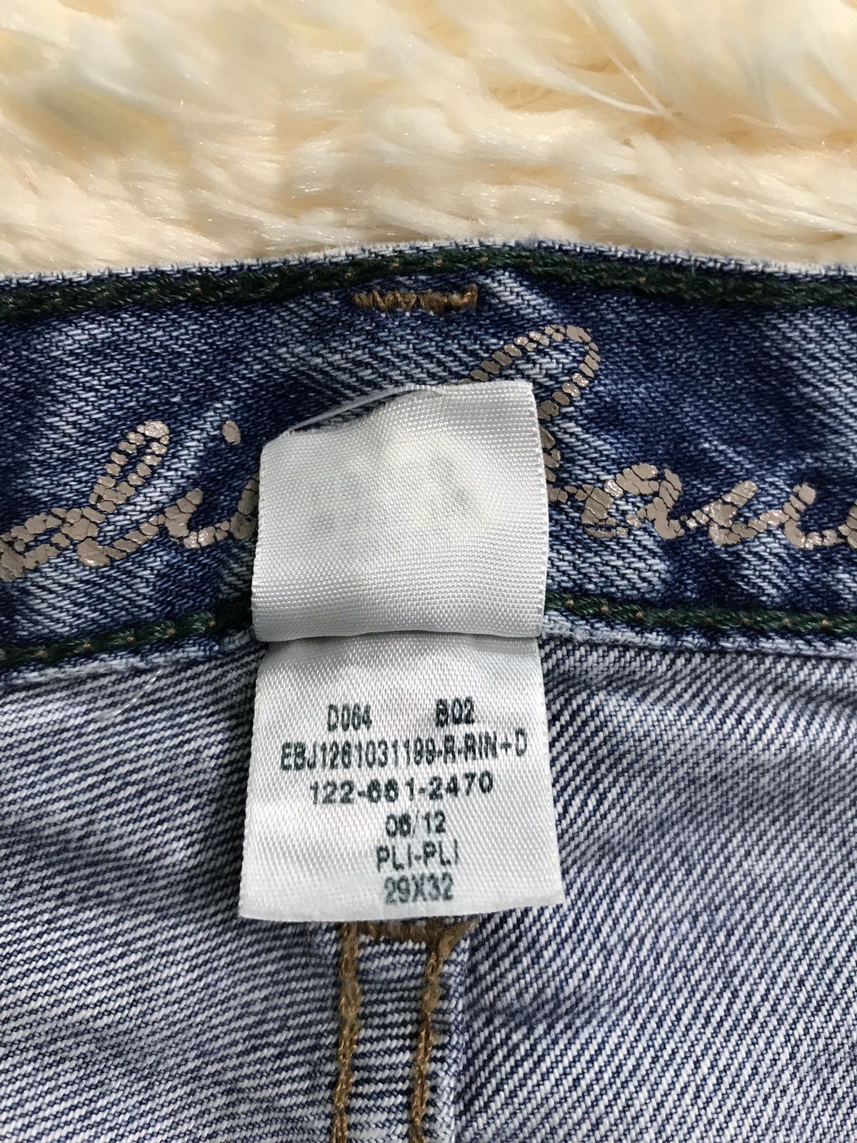 Eddie Bauer Vintage Eddie Bauer selvedge Distressed Denim Jeans Size US 30 / EU 46 - 11 Thumbnail