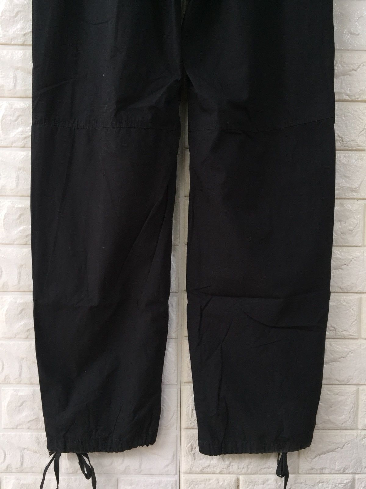 DKNY × Donna Karan DKNY TROUSERS PANT GAS MASK POCKET Size US 32 / EU 48 - 13 Thumbnail