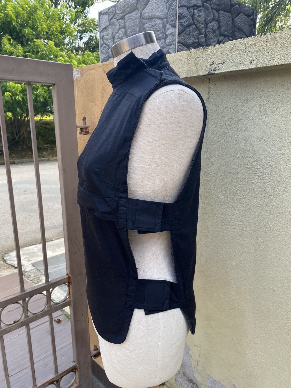 Issey Miyake bullet proof vest Size M / US 6-8 / IT 42-44 - 2 Thumbnail