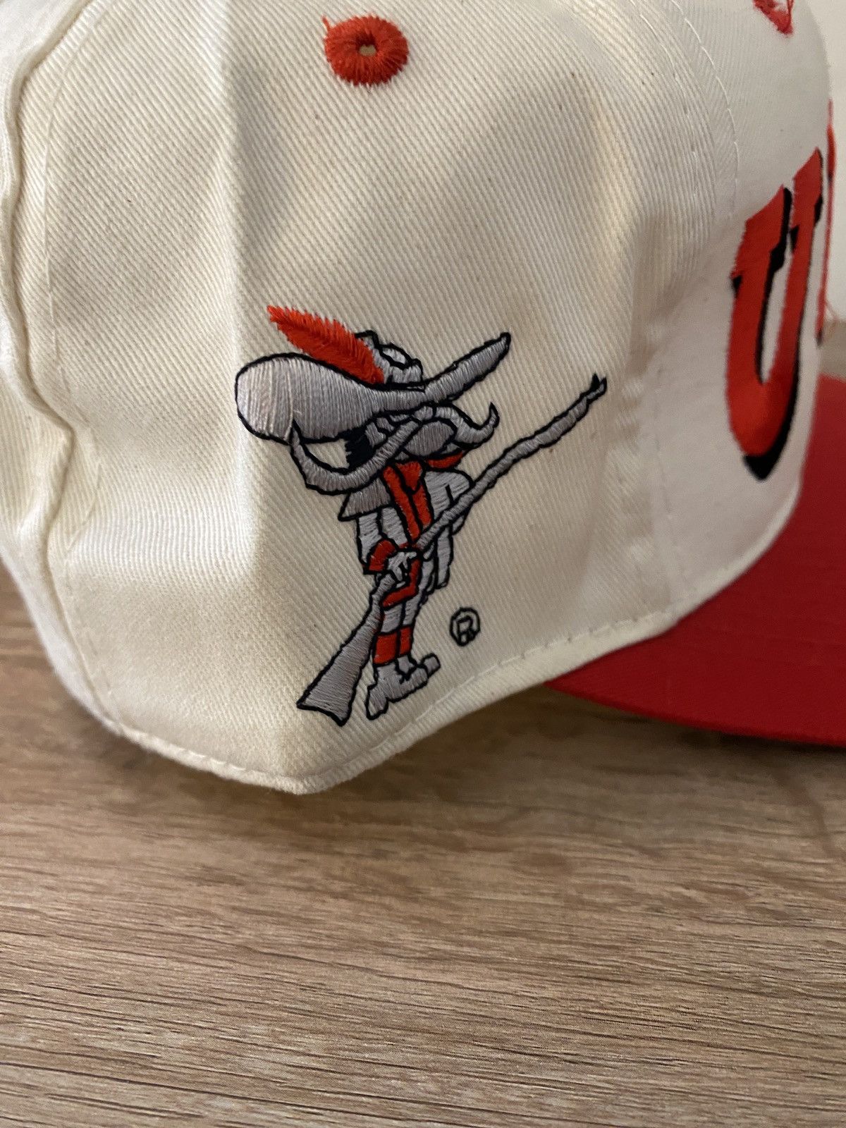 NCAA × Top Of The World × Vintage Vintage NWT 80’s UNLV Rebels Fitted Hat Cap 7 1/8 Size ONE SIZE - 11 Thumbnail
